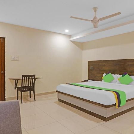 Treebo Tee Hotel Хидерабад Екстериор снимка