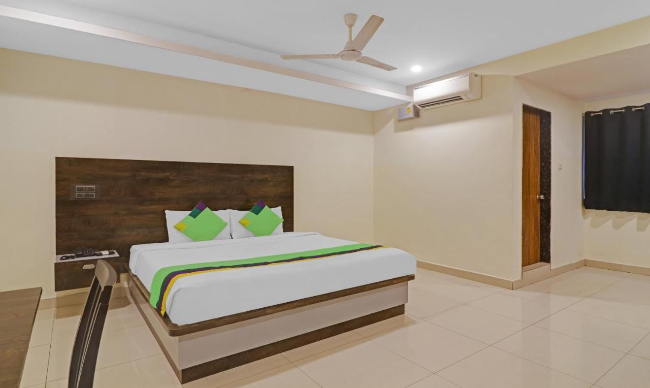 Treebo Tee Hotel Хидерабад Екстериор снимка